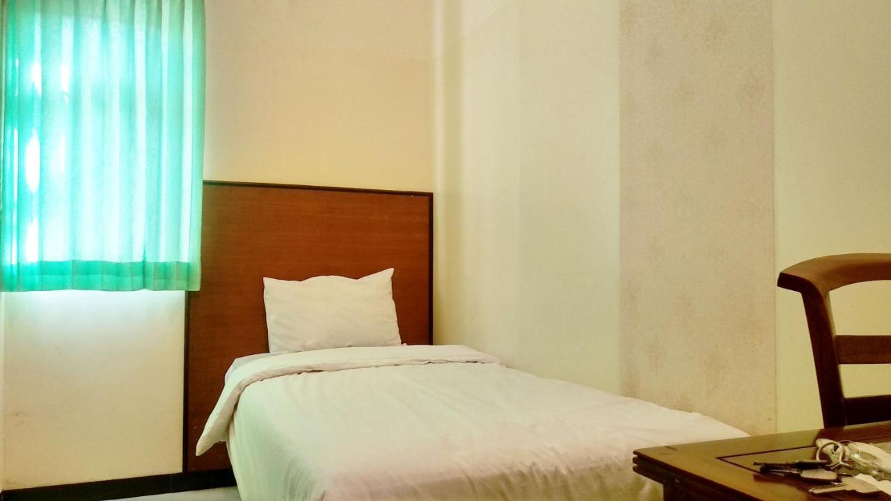Hotel Pelangi Indah Semarang Exteriér fotografie